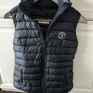 Pretty Abercrombie & Fitch Puffer Vest xs
